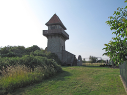 Wasserturm im Sommer