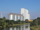 Alsleben 2012 - Die Neue Saalemühle mit Neuen Metallsilos