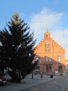 Das Rathaus in Alsleben zu Weihnachten 2013
